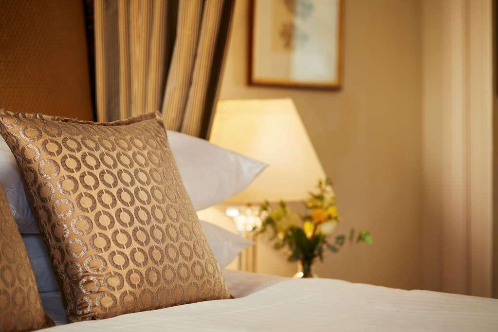Macdonald Inchyra Hotel & Spa Polmont Oda fotoğraf