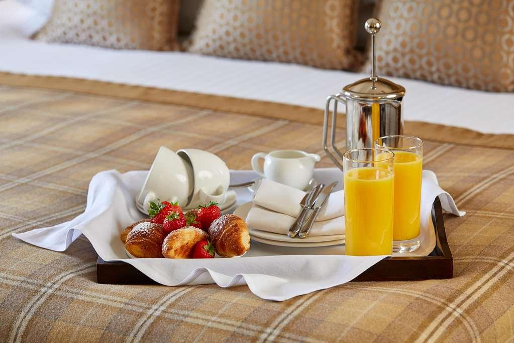 Macdonald Inchyra Hotel & Spa Polmont Oda fotoğraf